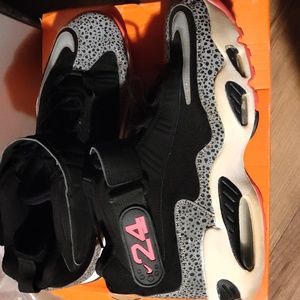 Air max1 ken Griffey jr